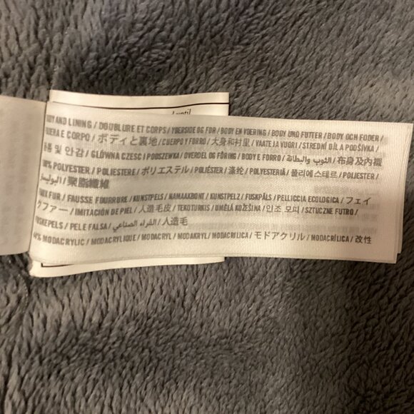 Abercrombie & Fitch White Puffer Jacket Hooded Size S Skiing Snow Winter - Picture 14 of 15